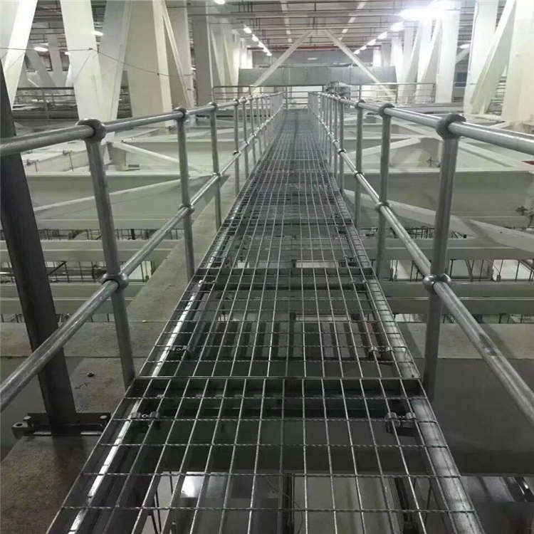 鍍鋅鋼格柵.jpg 鍍鋅鋼格柵.jpg