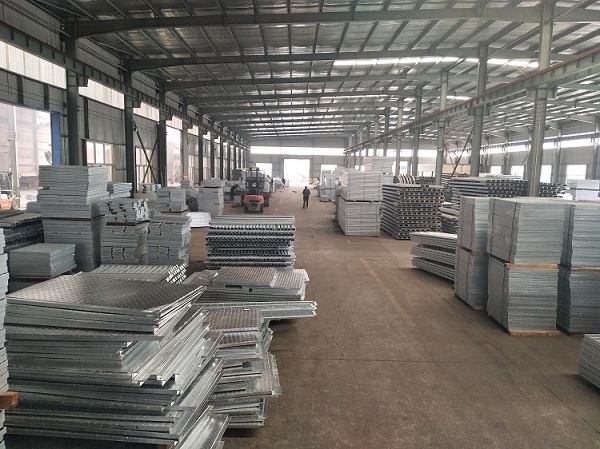 壓焊鋼格柵.jpg 壓焊鋼格柵.jpg