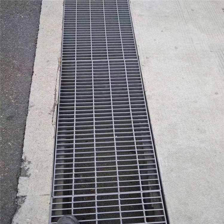 熱浸鍍鋅鋼格柵板.jpg 熱浸鍍鋅鋼格柵板.jpg